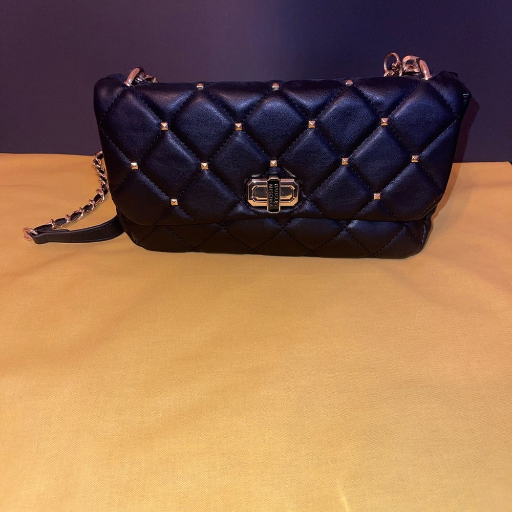 NWT BADGLEY MISCHKA BLACK/GOLD PURSE